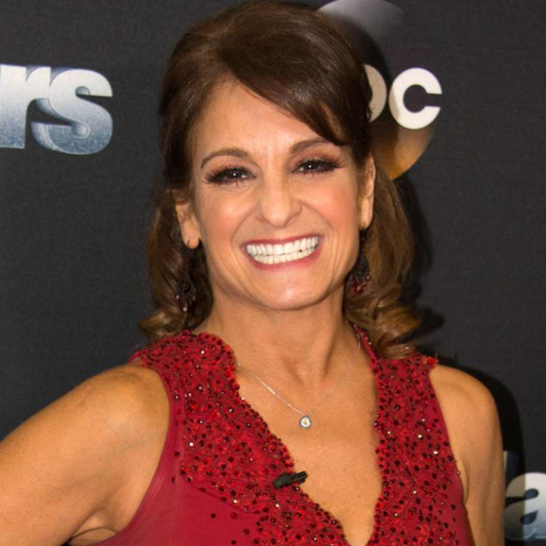 Mary Lou Retton Net Worth, Quotes, Illness & Life Story